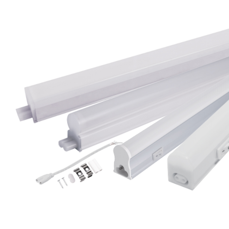 T5 integrált LED -es lámpatest
